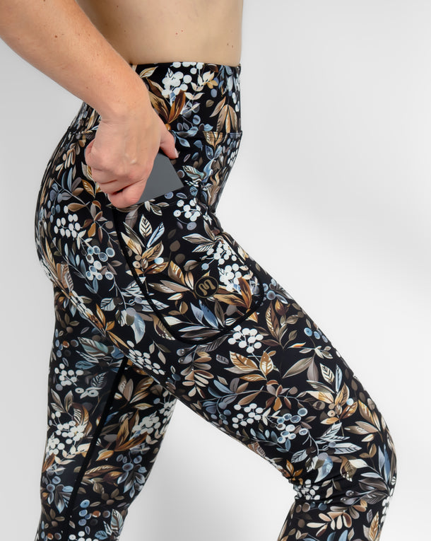 Aya Ravenberry Tight Fit Winter Leggings