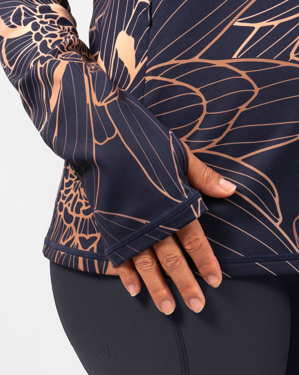 Model 5'4" | Size S