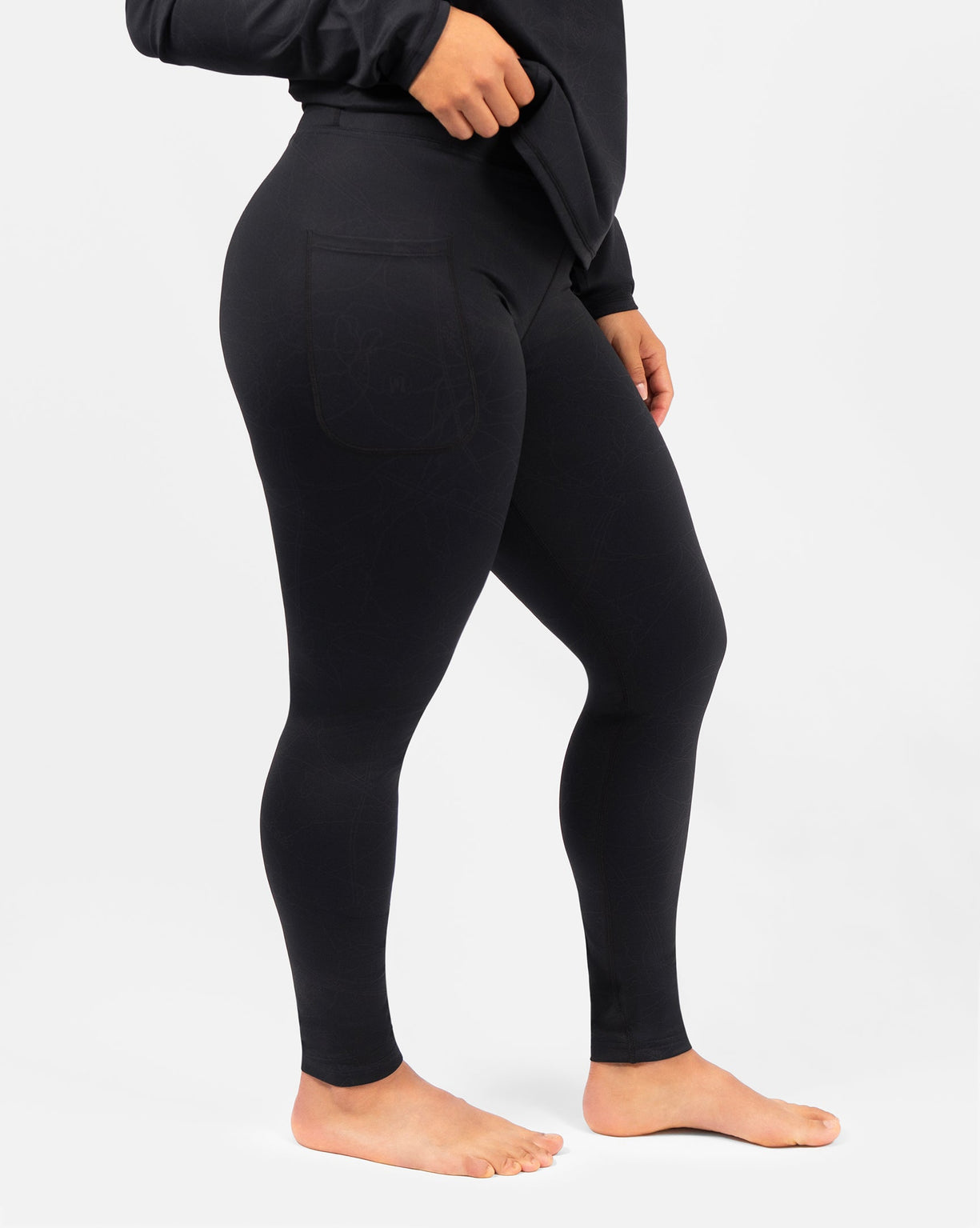 Model 5'4" | Size S