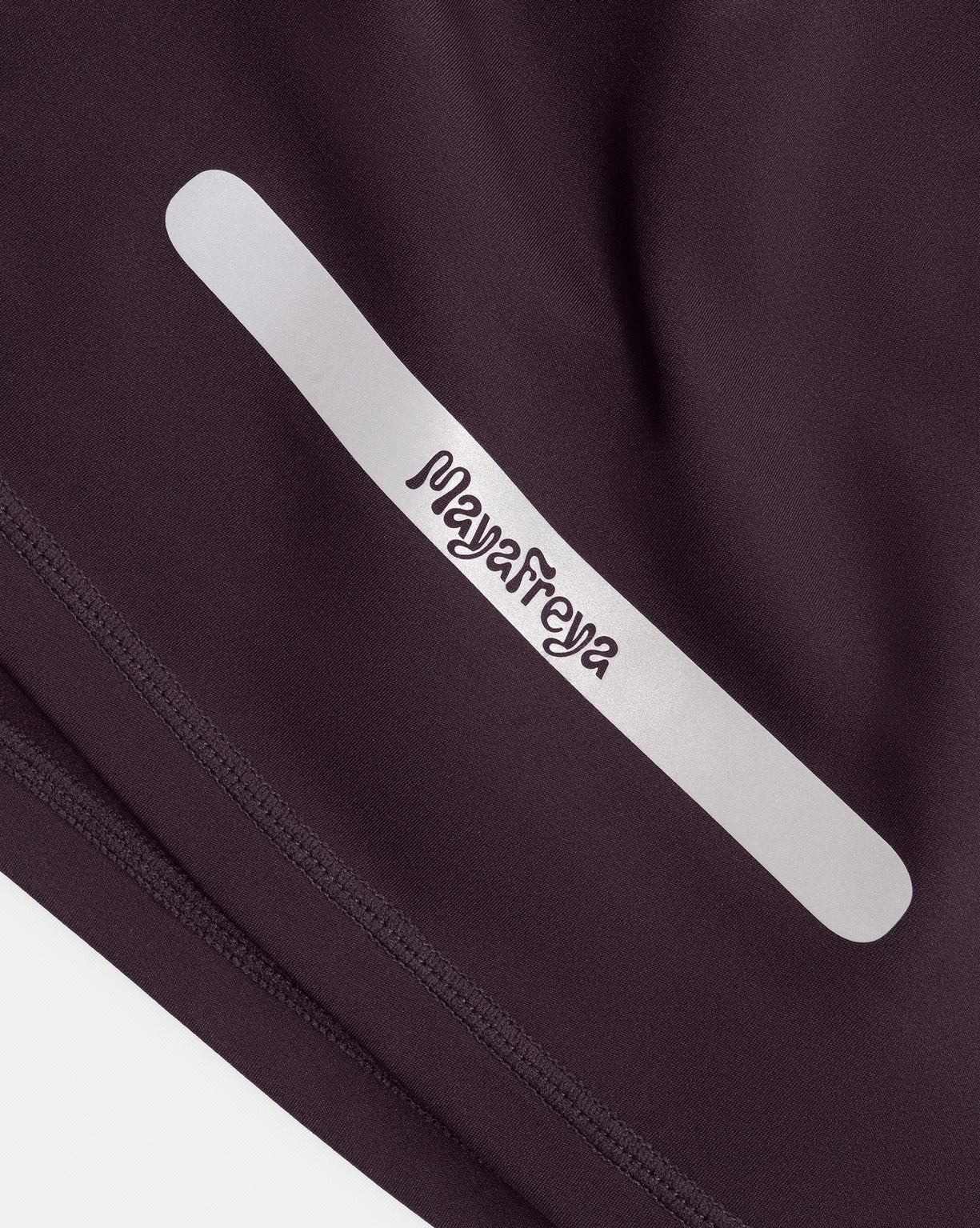 Model 5'4" | Size S