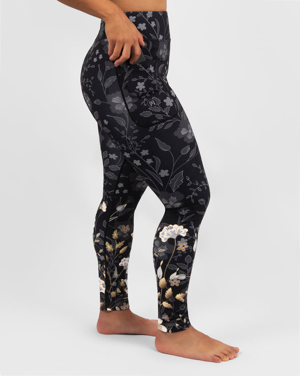 Model 5'4" | Size S