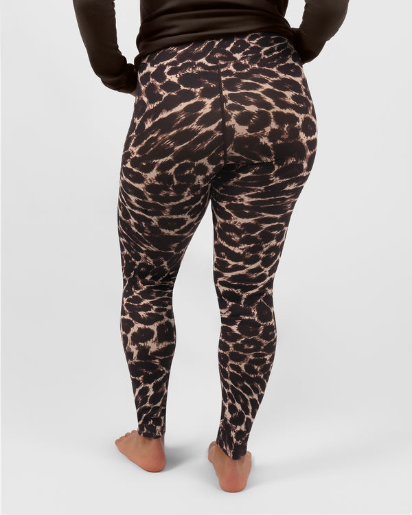 Model 5'4" | Size S
