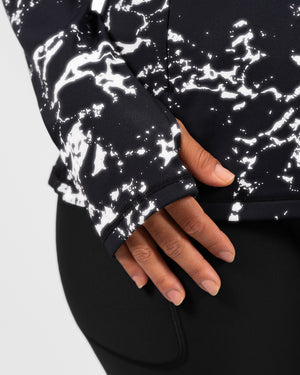 Model 5'4" | Size S