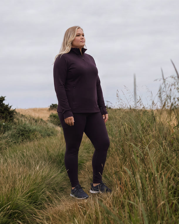 Model 5'5" | Size XL