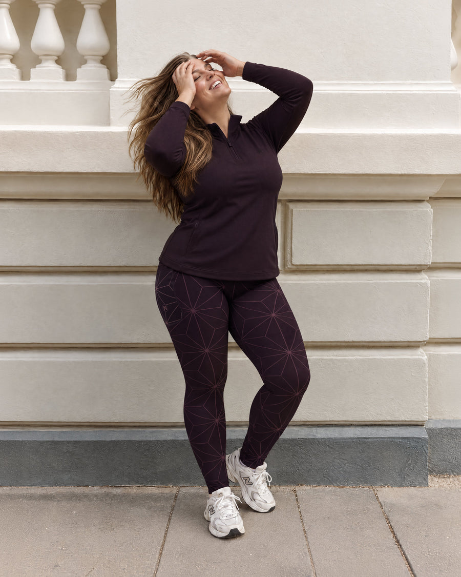 Model 5'6" | Size L
