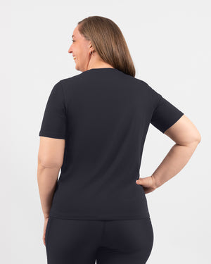 Model 5'9" | Size M