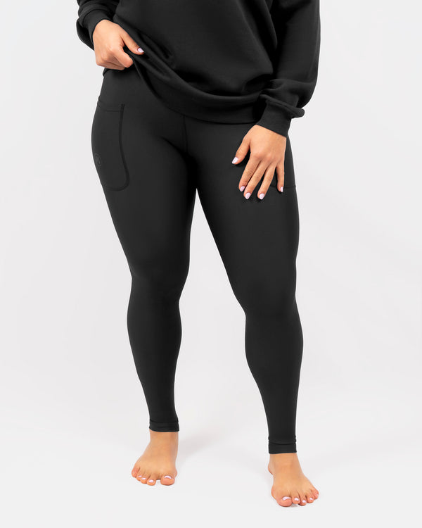 Model 5'4" | Size S