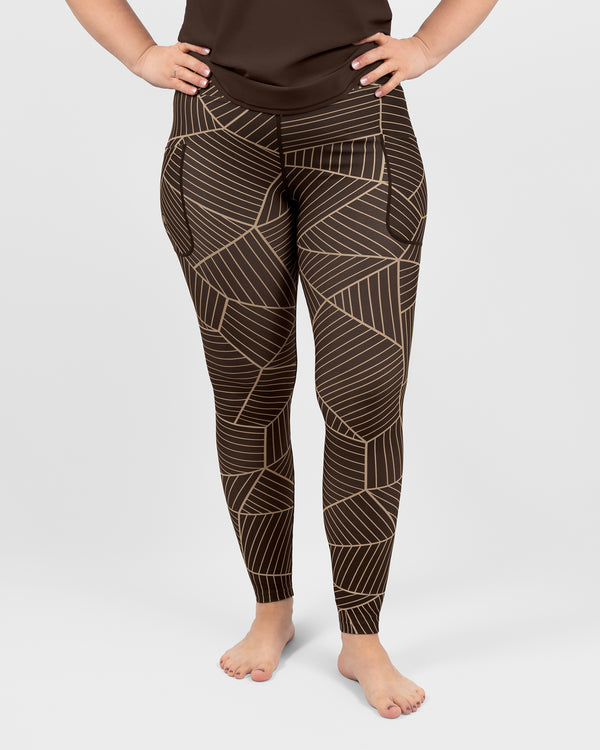 Model 5'9" | Size M