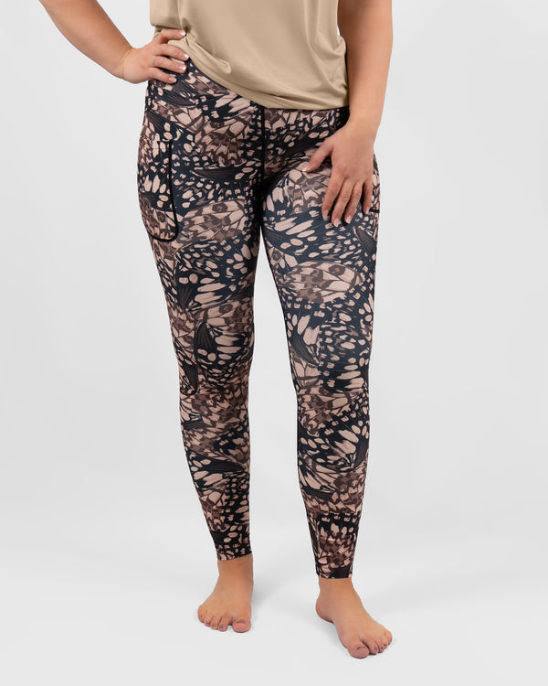 Model 5'9" | Size M