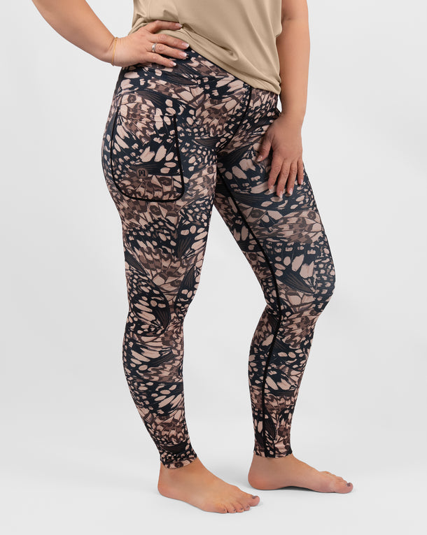 Model 5'9" | Size M