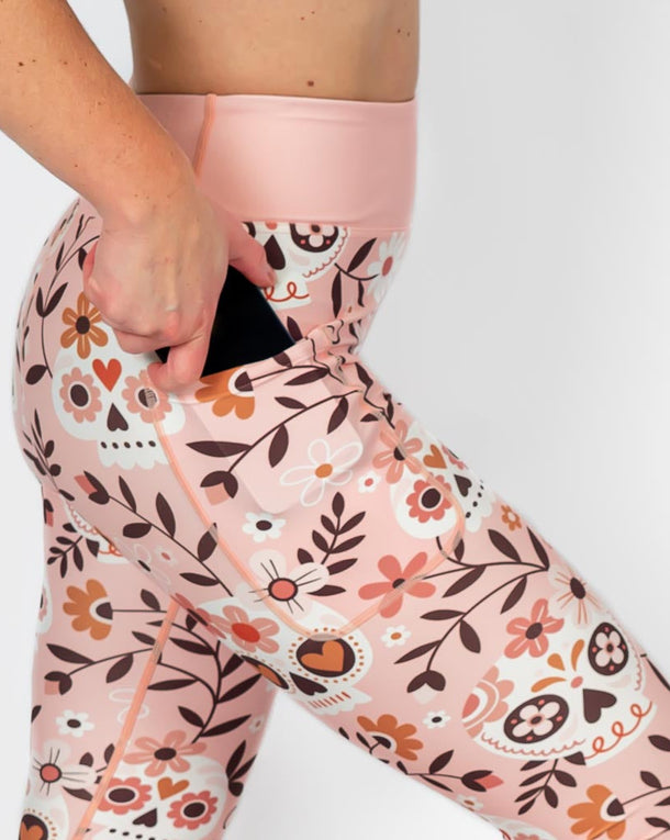 Calavera Capri