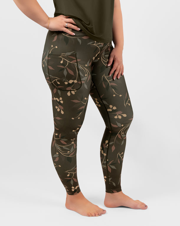 Model 5'9" | Size M