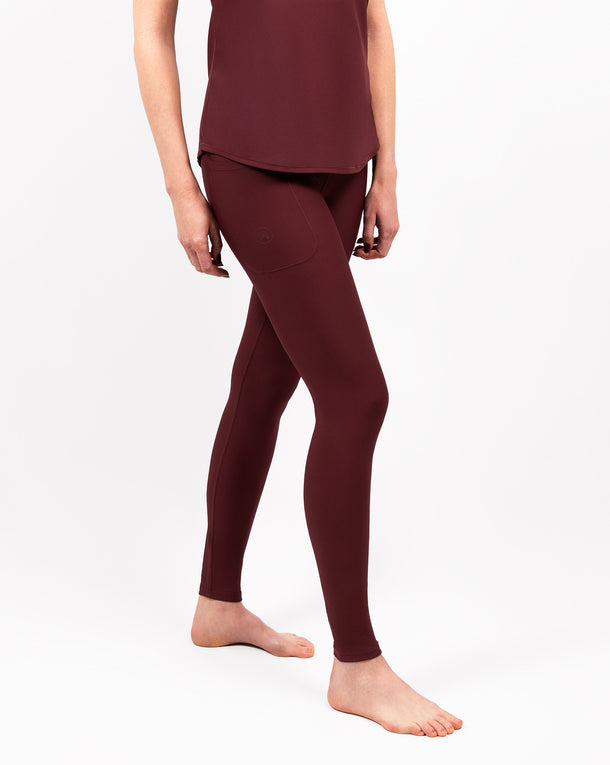 Model 5'9" | Size XS