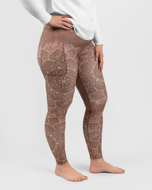 Model 5'9" | Size M