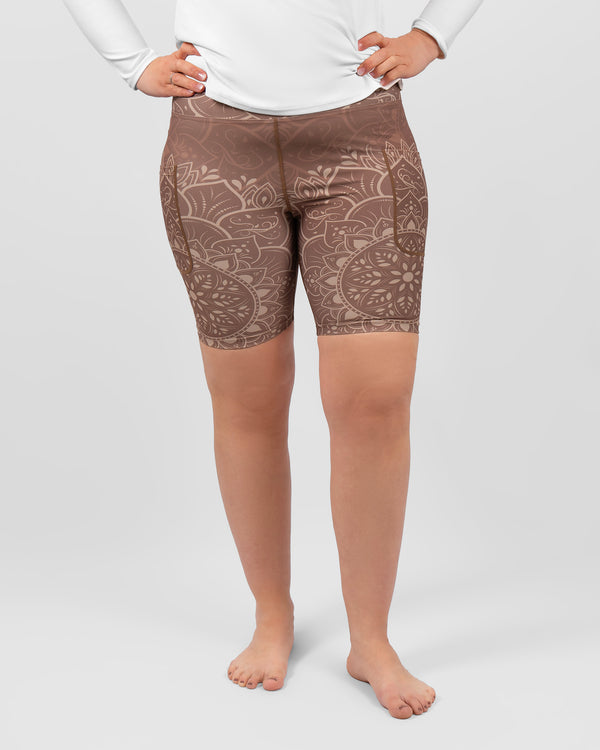 Model 5'9" | Size M