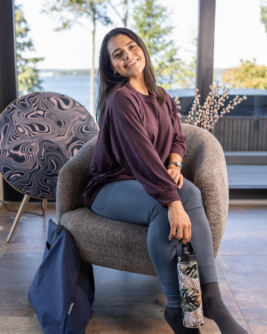 Model 5'4" | Size S 