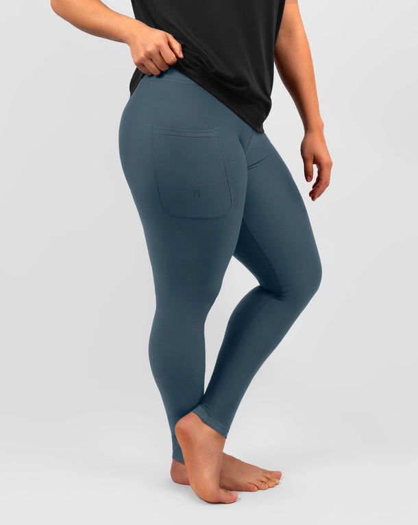Model 5'4" | Size S