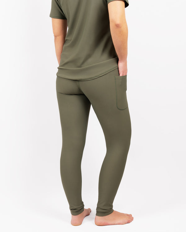 Model 5'3" | Size S 