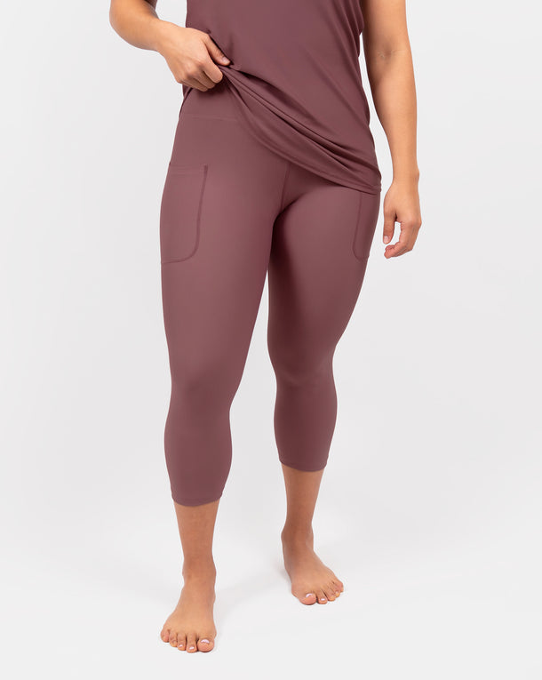 Model 5'4" | Size S