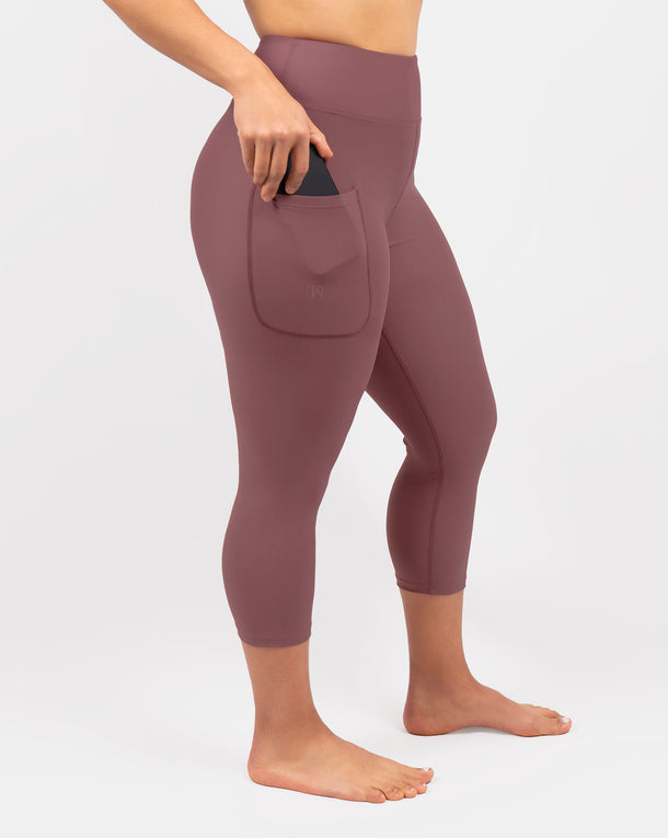 Model 5'4" | Size S