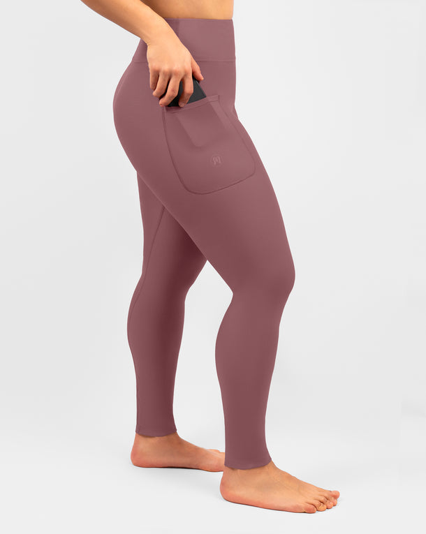 Model 5'4" | Size S