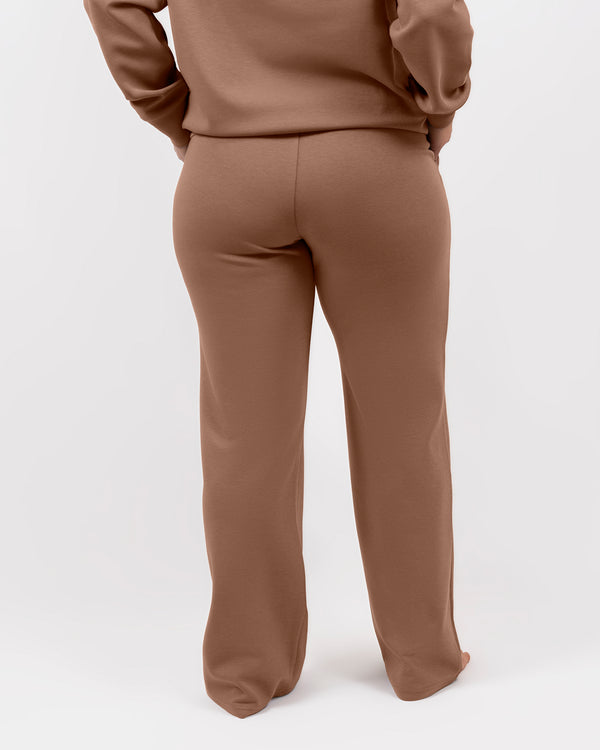 Model 5'4" | Size S