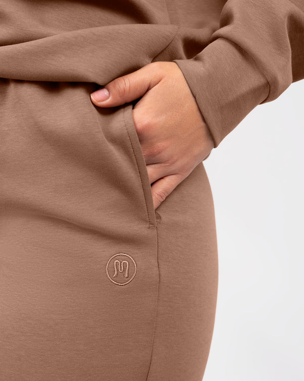 Model 5'4" | Size S