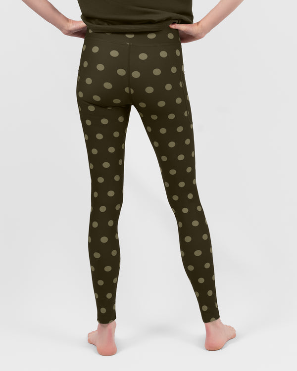 Model 5'9" | Size XS