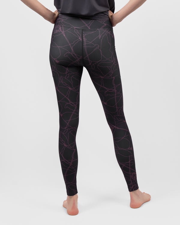 Model 5'9" | Size XS