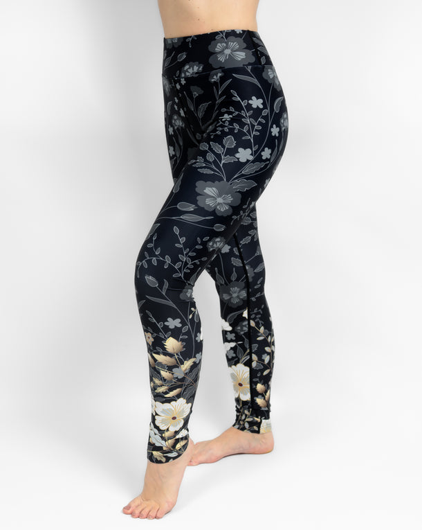Model 5'3" | Size S 