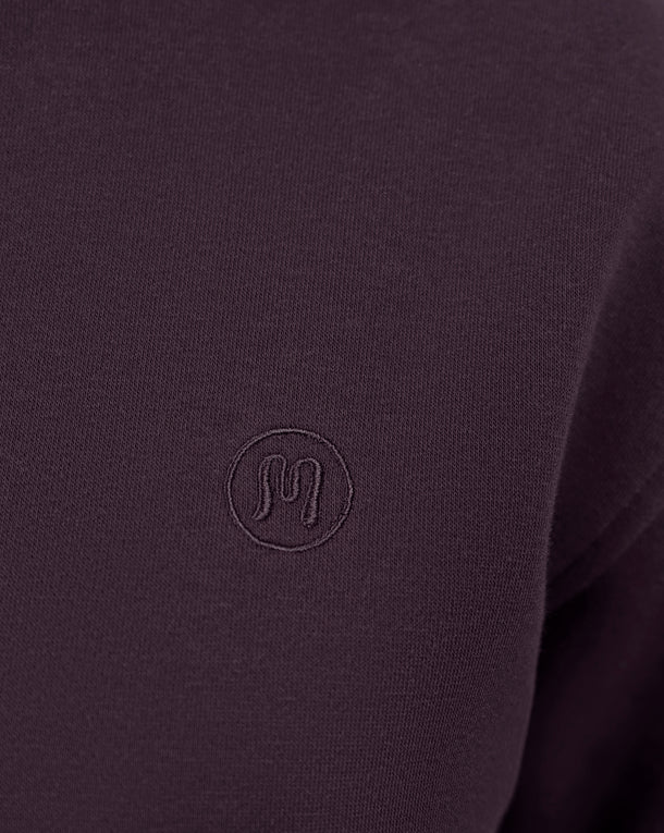 Model 5'5" | Size M