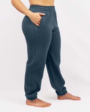 Model 5'4" | Size S