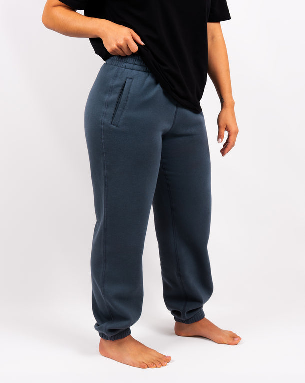 Ida Classic Dusty Blue Sweatpants