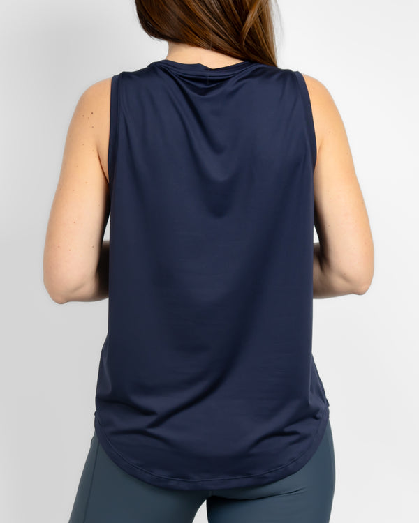 Lea Deep Blue Sports Top