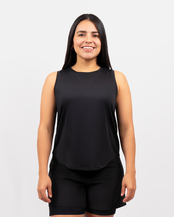Model 5'4" | Size S
