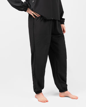 Model 5'4" | Size M