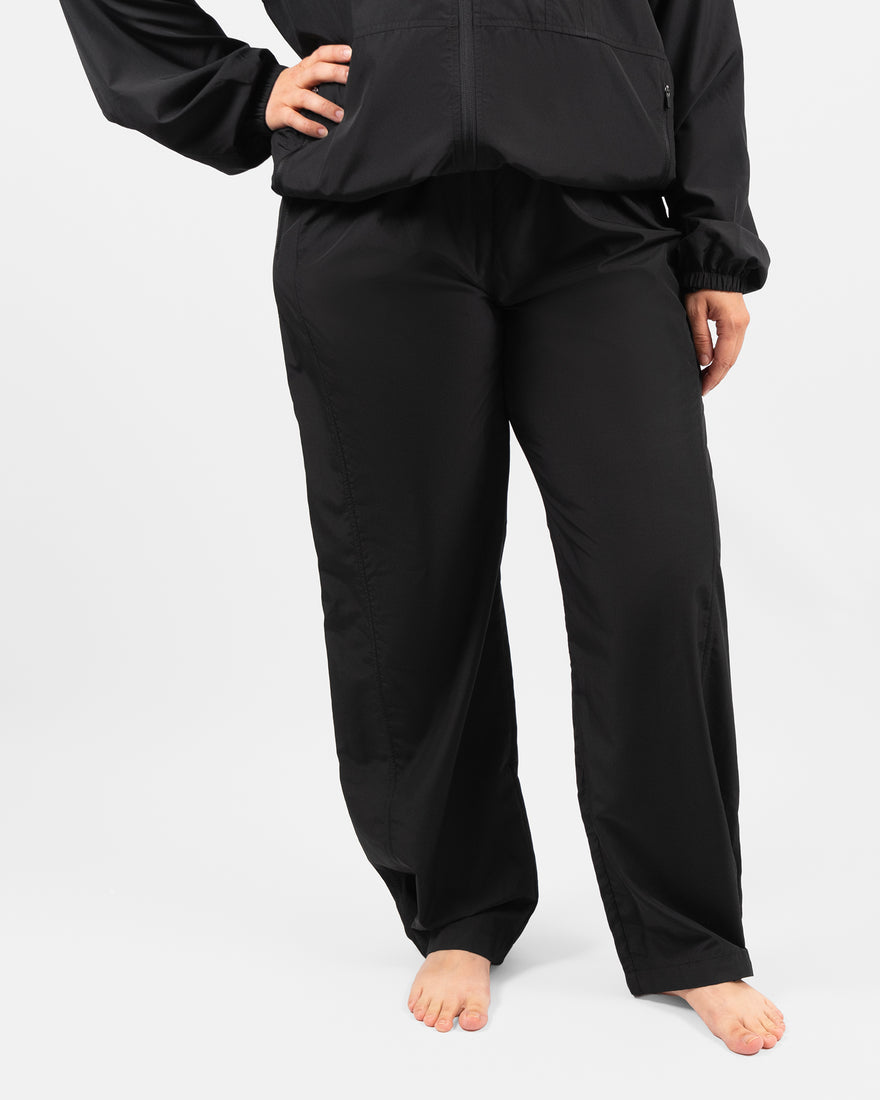 Model 5'4" | Size M