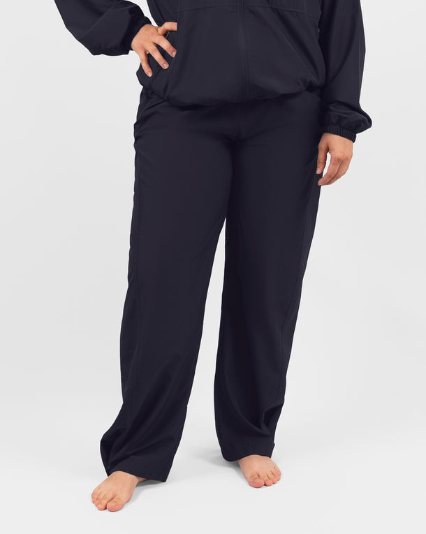 Model 5'4" | Size M