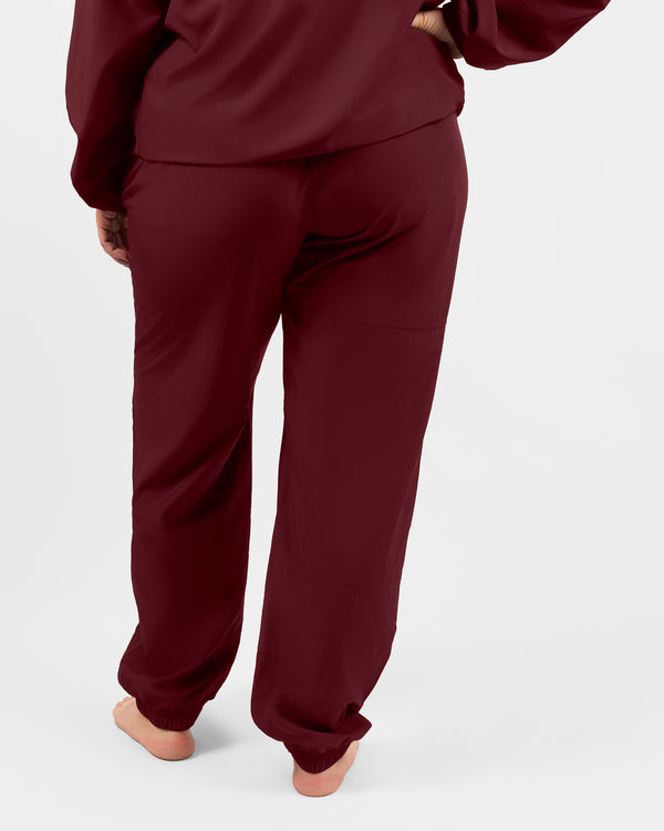 Model 5'4" | Size M