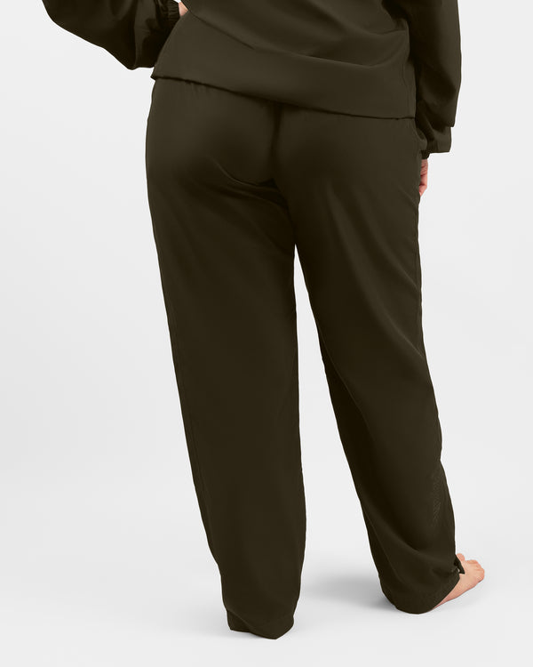 Model 5'4" | Size M