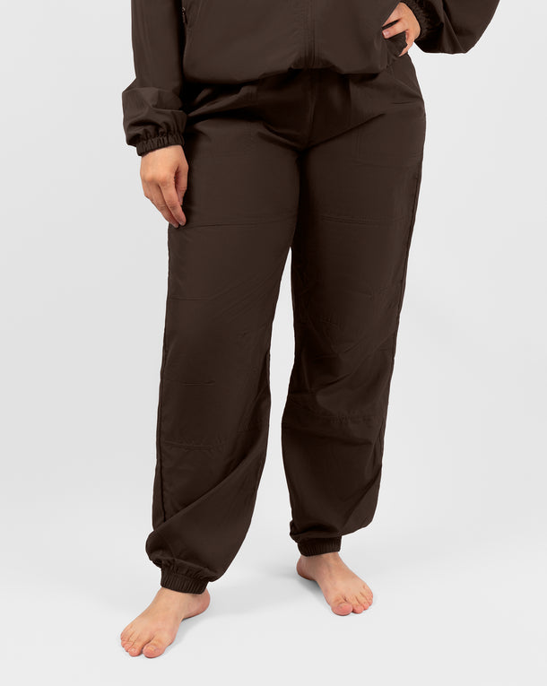 Model 5'4" | Size M