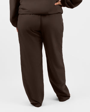 Model 5'4" | Size M