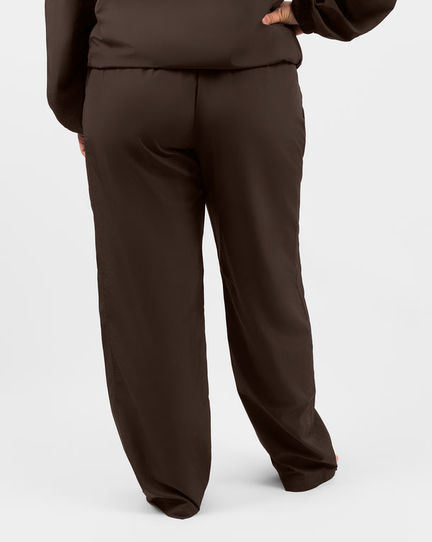 Model 5'4" | Size M