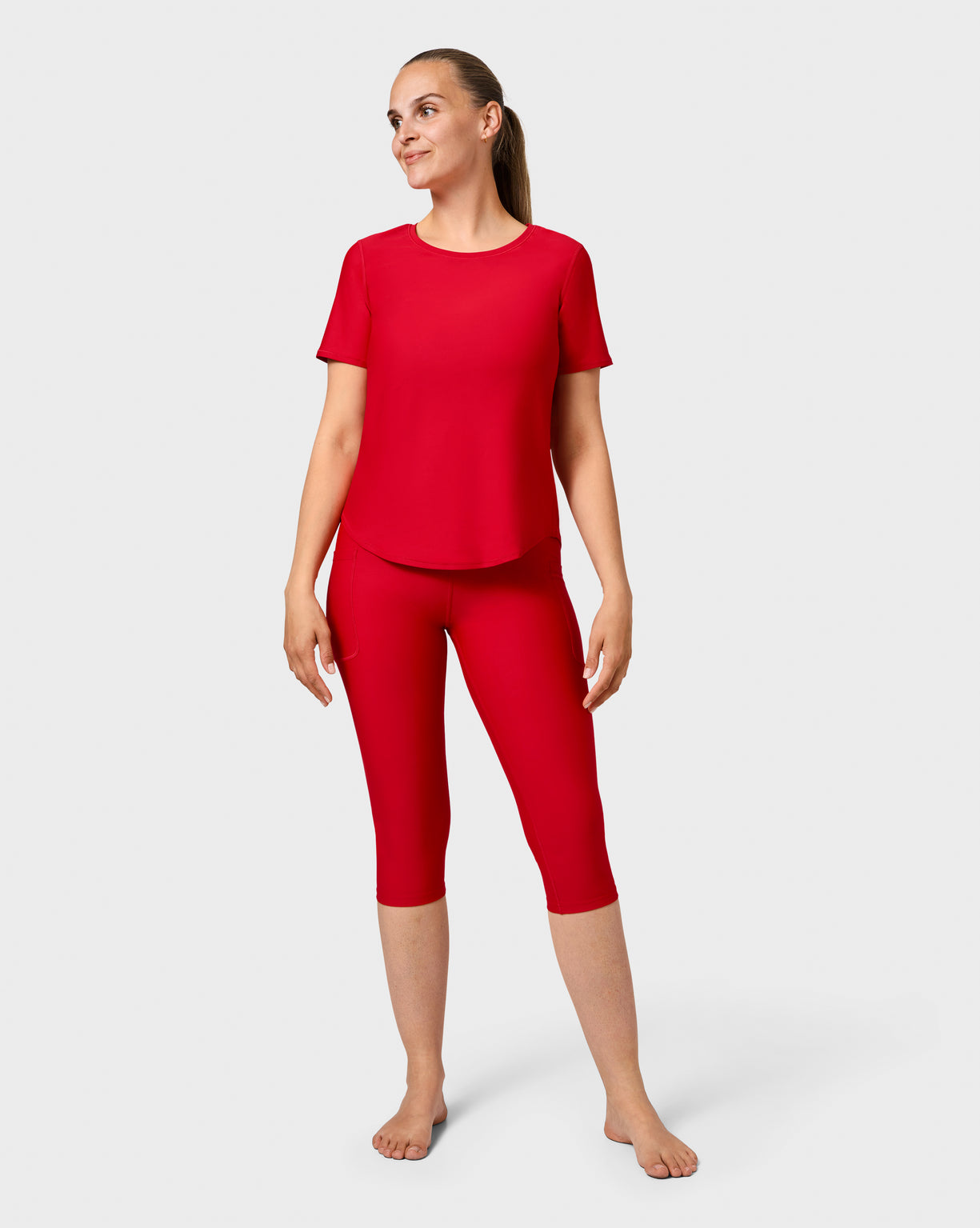 Signature Maroon Capri