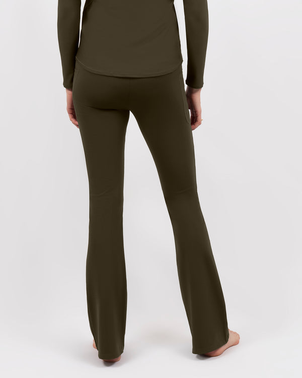 Model 5'9" | Size XS