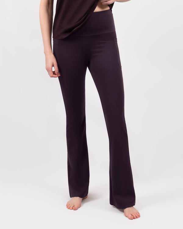 Model 5'9" | Size XS