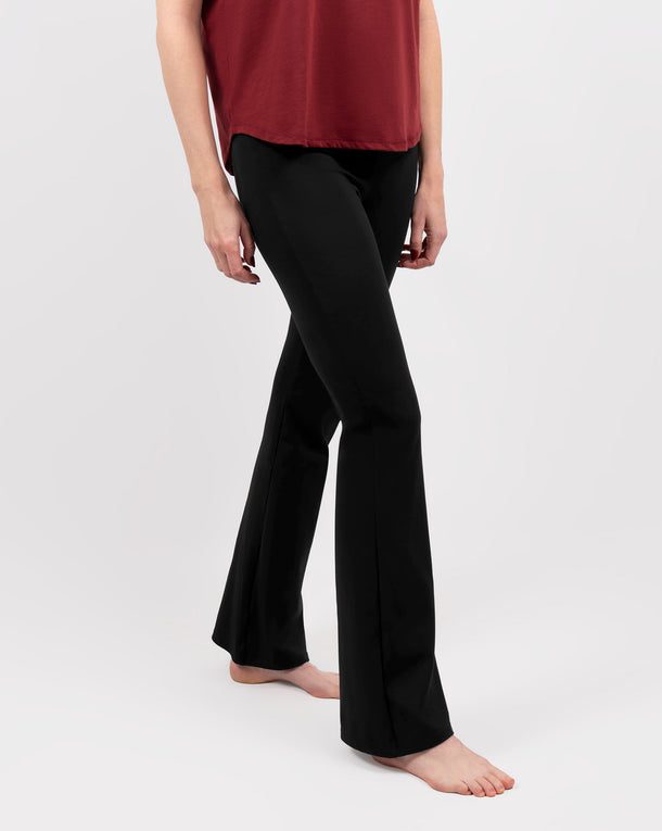 Model 5'9" | Size XS