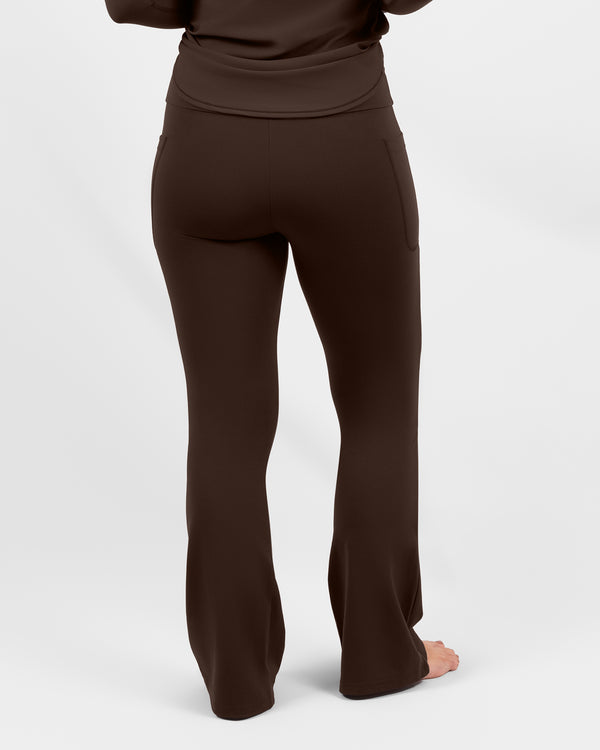 Model 5'3" | Size S