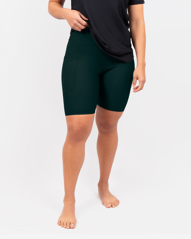 Model 5'4" | Size S 