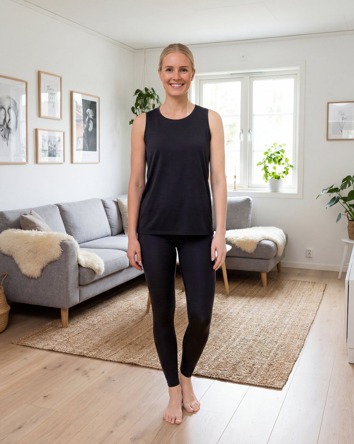 Model 5'7" | Size XS